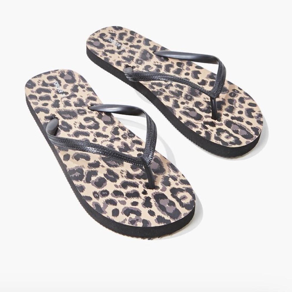 Leopard Print Flop-Flops